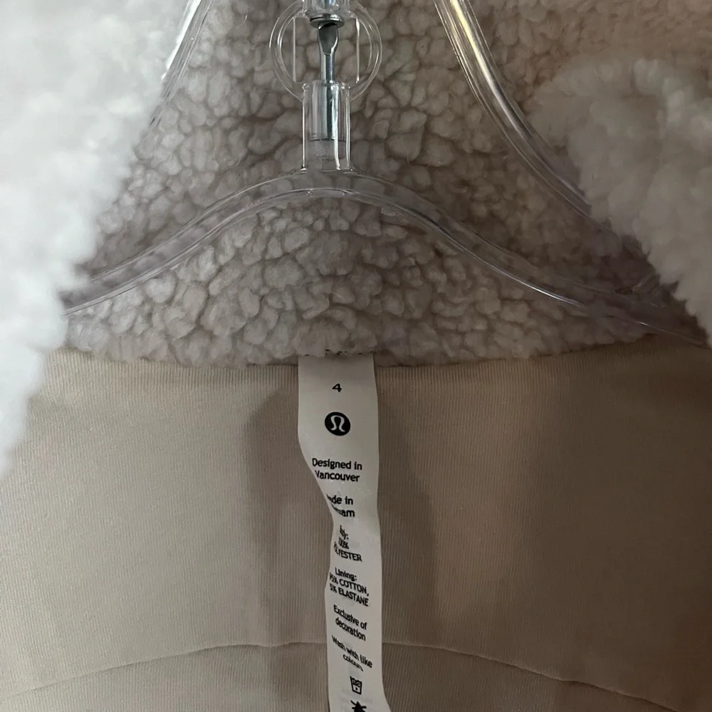 Lululemon Cinchable Fleece Zip Up Jacket Ivory Size 4